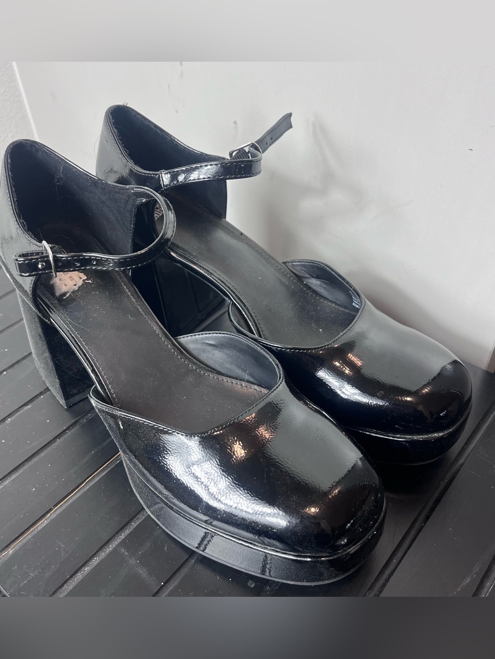 Wild Fable "Darcy" Black Patent Platform Mary Jane Pumps Size 9.5